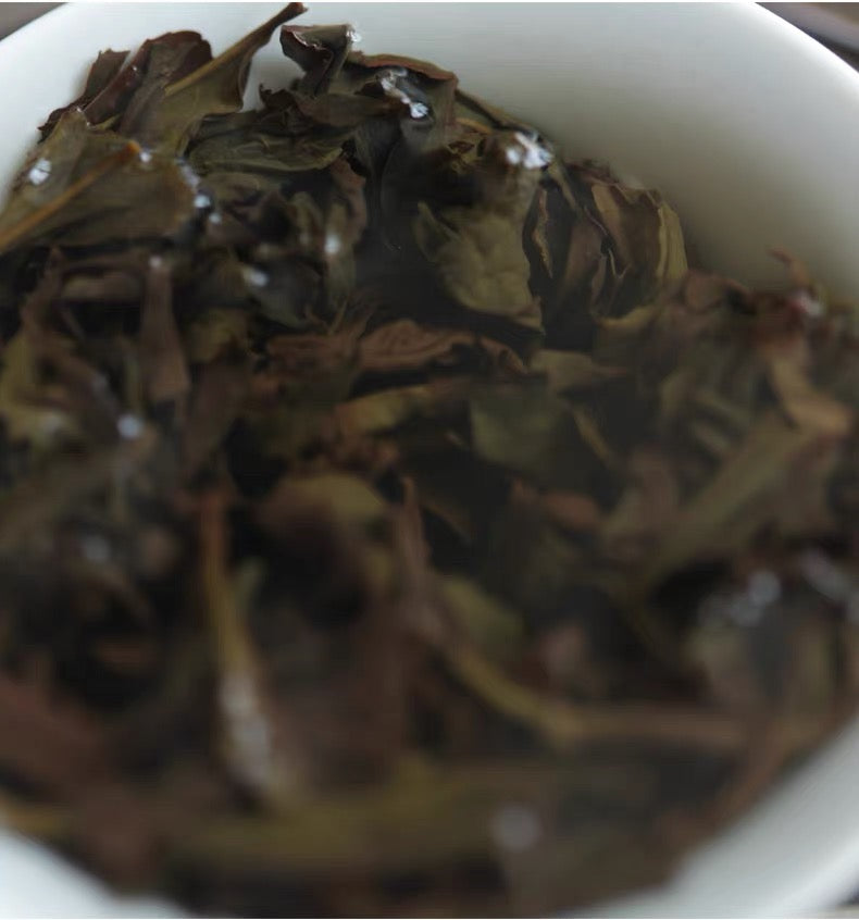 Wuyi Rock Tea Dahongpao, top grade genuine mountain leaves, Cinnamon-flavored tea