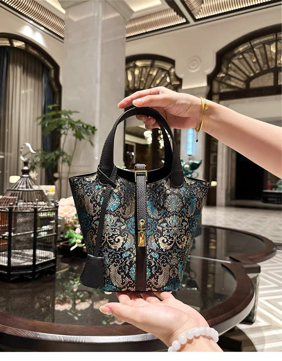 Traditional Chinese Folk Art Songzhi Water Bucket Bag for Women