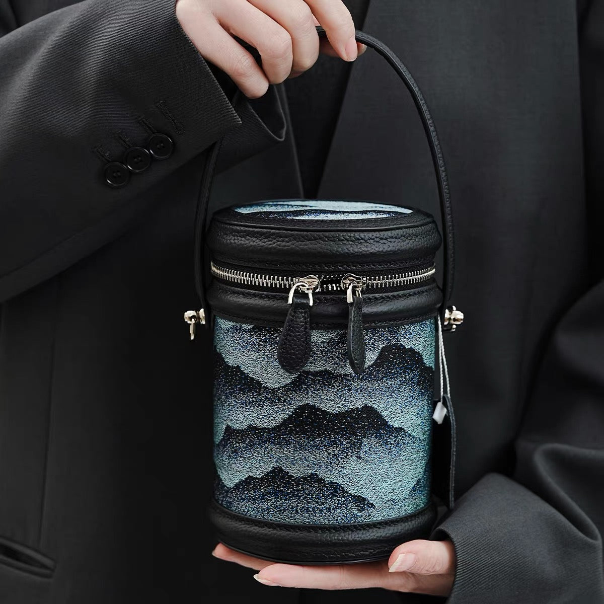 Fortune Bucket