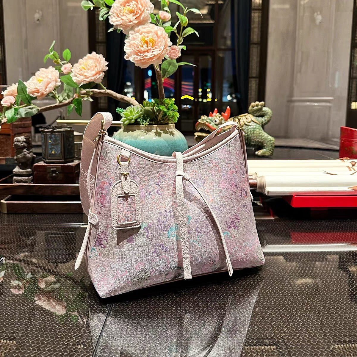 New Chinese-style traditional handicraft Songzhi silk braided bag for women